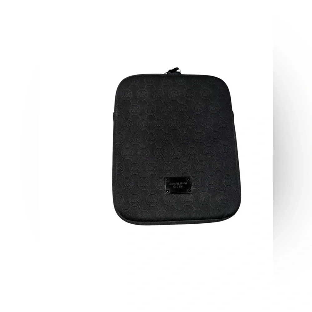 Michael Kors Black‎ Embossed Logo iPad Sleeve Cover